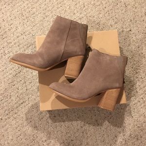 Brand new suede UO booties ‼️ NWT